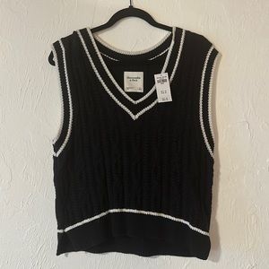 Sweater Vest